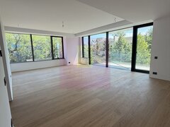 Apartament 4 camere ONE LAKE CLUB , LUX