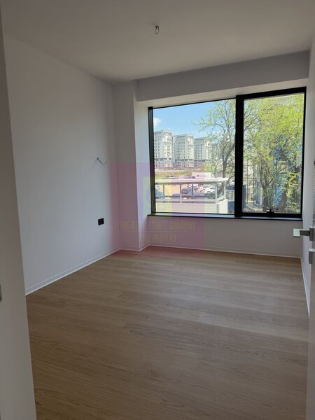 Apartament 4 camere ONE LAKE CLUB , LUX